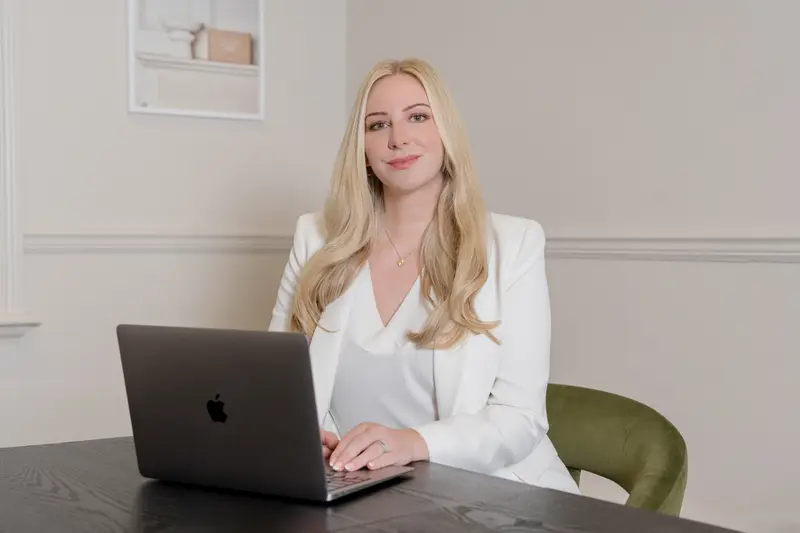 Dr. Jessica Halliley